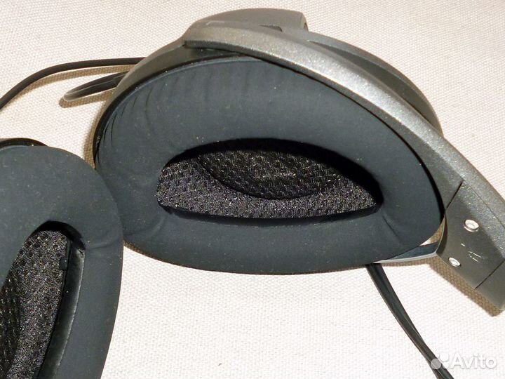 Наушники Sennheiser HD700