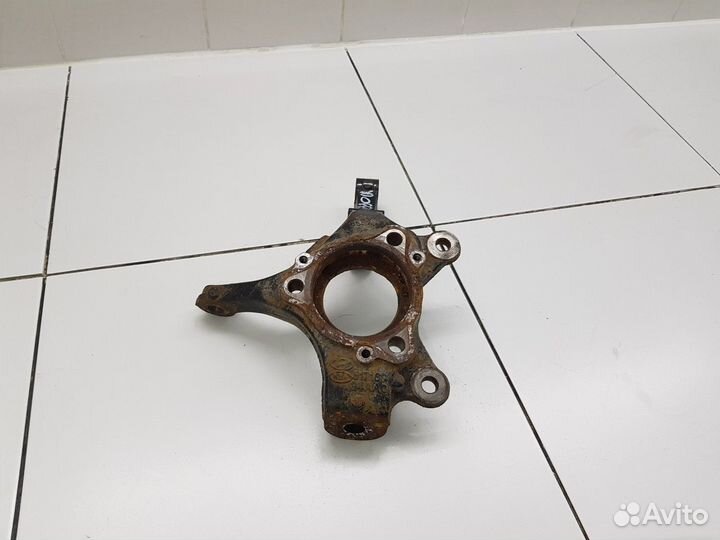 Кулак поворотный передний правый (Kia Ceed III)