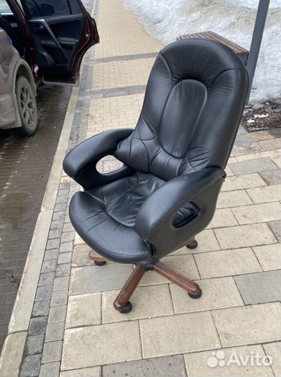 Кресло кожа