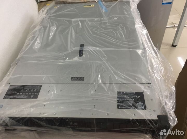 Сервер HP DL380G10 8xSFF+8xnvme 2*6130 192GB