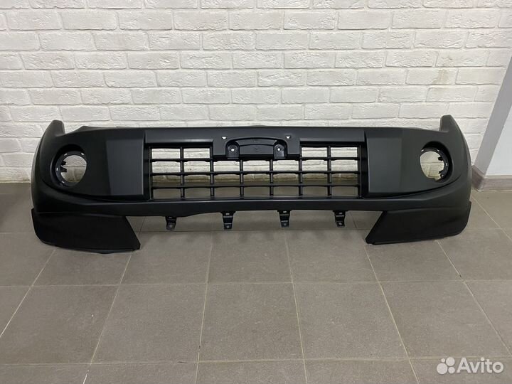 Бампер mitsubishi pajero 12-15 (без отв под омыват