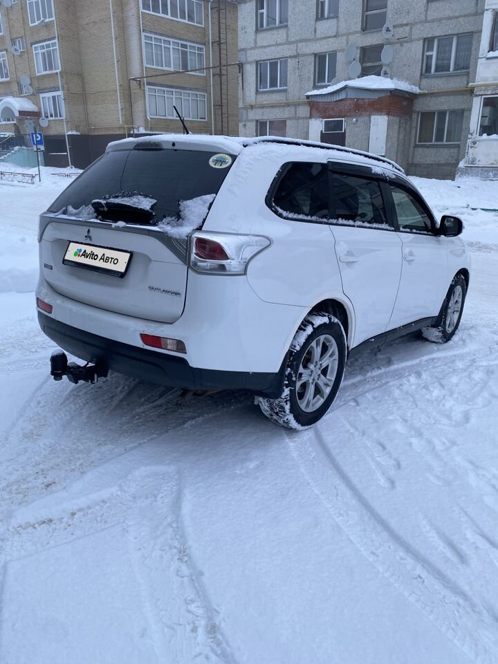 Mitsubishi Outlander: фото владельца