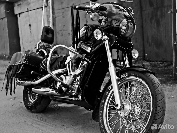 Honda Shadow, Steed