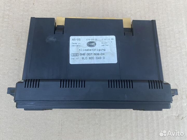 Блок управления климатом Audi A4 B5 8L0820043D