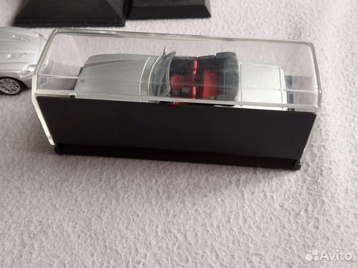 Модель автомобиля Jaguar xjs cabrio, 1:43, new ray