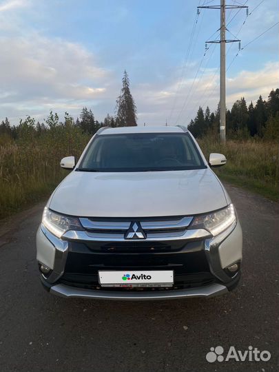Mitsubishi Outlander 2.4 CVT, 2016, 112 000 км