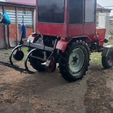 Трактор ХТЗ Т-25, 1977