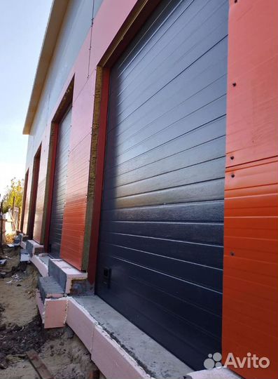 Гаражные секционные ворота