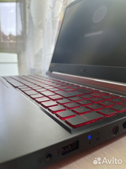 Ноутбук acer nitro 5