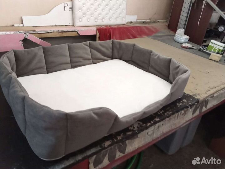 Лежанка для кошки и собаки