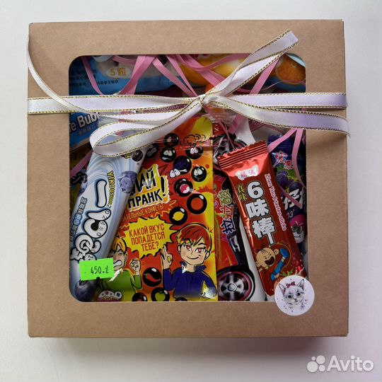 Набор азиатских вкусняшек и сладостей