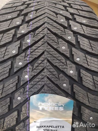 Nokian Tyres Hakkapeliitta 10p SUV 275/45 R20