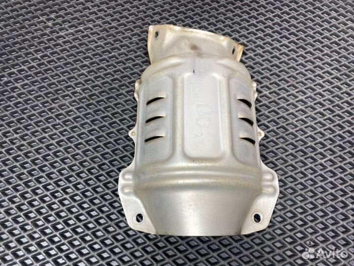 Экран тепловой катализатора Honda Accord 8 CU2