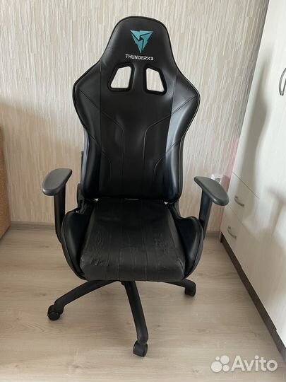 Игровое кресло ThunderX3 EC3-B AIR
