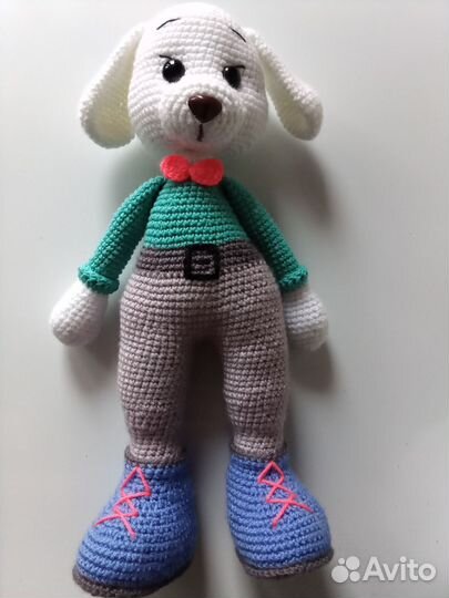 Вязаная игрушка собачка