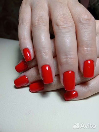 Маникюр, покрытие гель лаком, педикюр