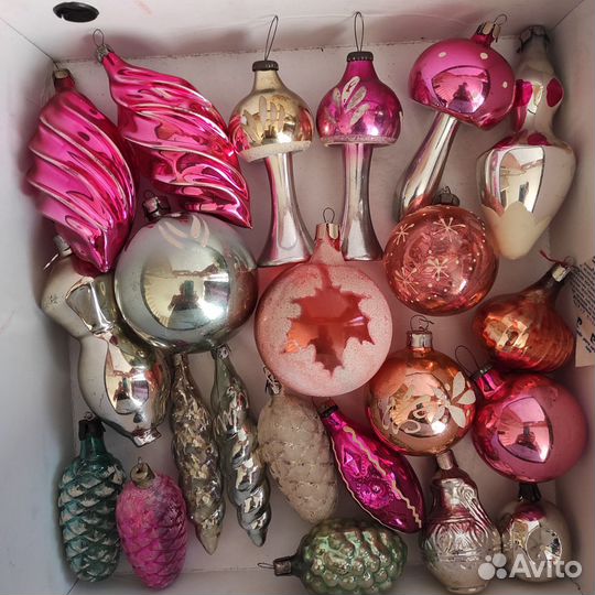 Елочные игрушки СССР, Дед Мороз, бусы