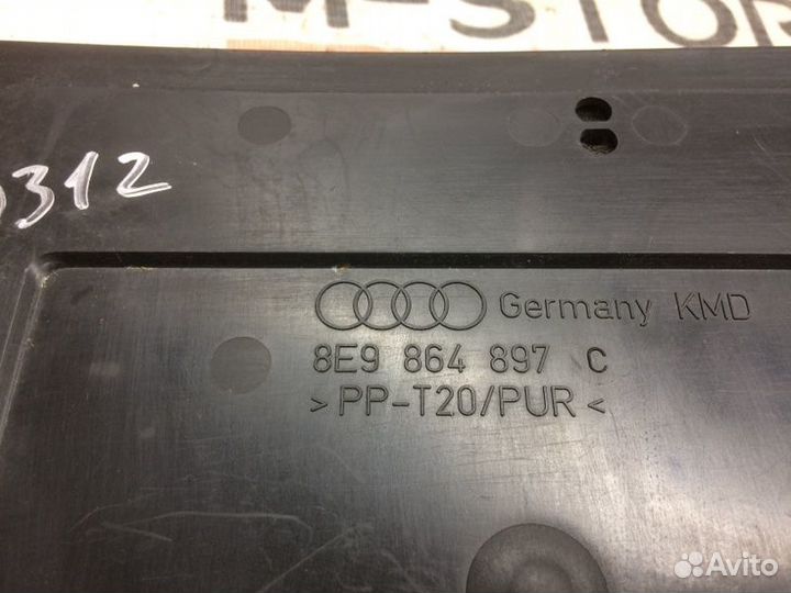 Пластик салона Audi A4 B7/8E BFB 2006