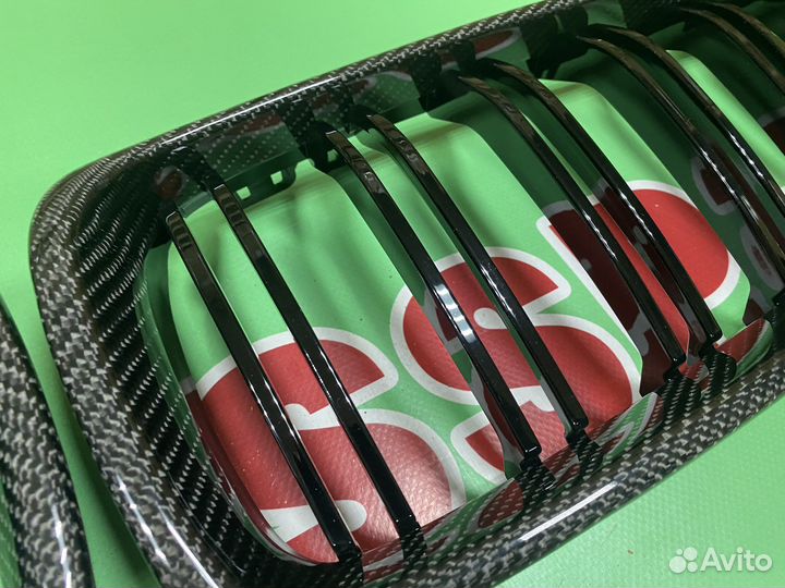 Решетка радиатора BMW F32 F82 карбон