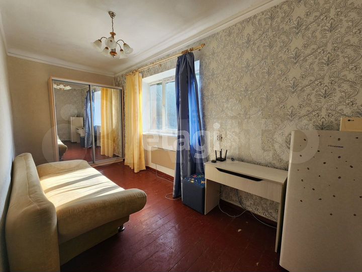 Комната 12,3 м² в 2-к., 2/2 эт.