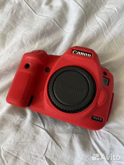 Зеркальный фотоаппарат Canon 5d mark III body
