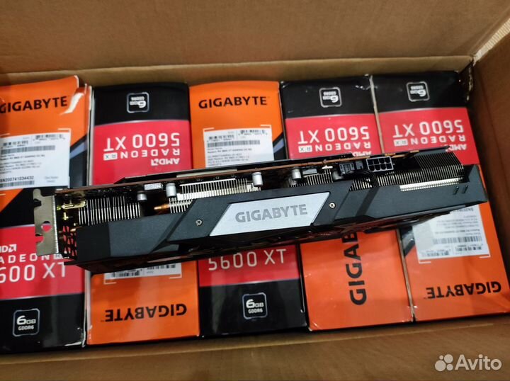 Видеокарта Gigabyte rx5600xt