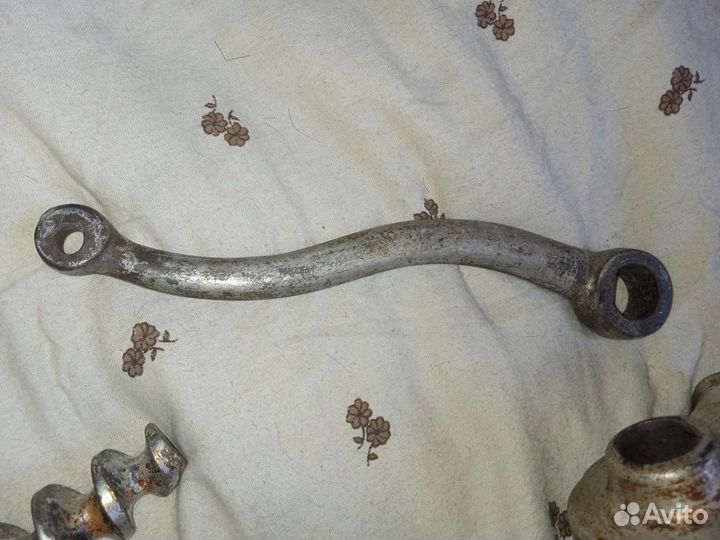 Запчасти для мясорубки (корпус, шнек и ручка)