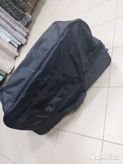 Сумка дорожная на колесах с выдвижной ручкой