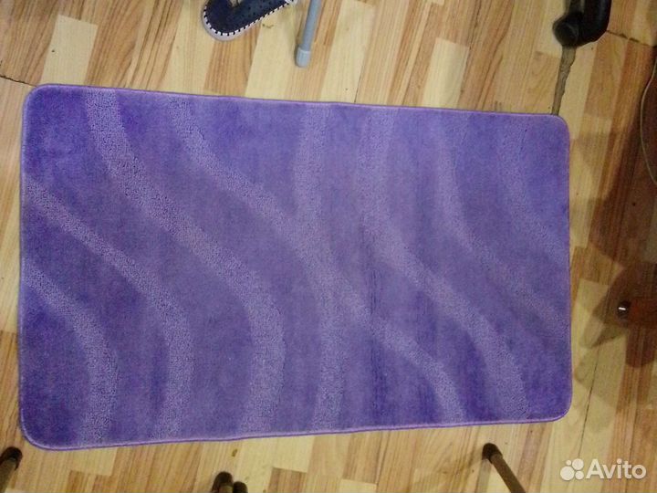 Коврики для ванной и туалета