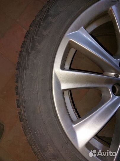 Nokian Tyres Hakkapeliitta 7 225/55 R17