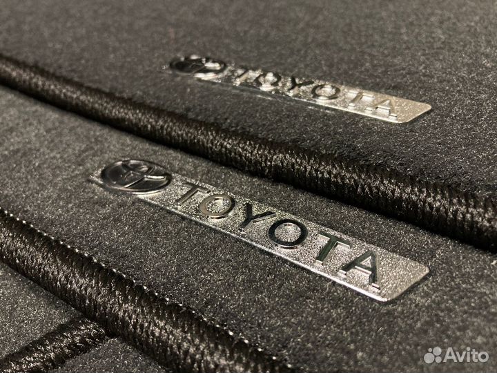 Автоковрики для Toyota всех моделей в наличии