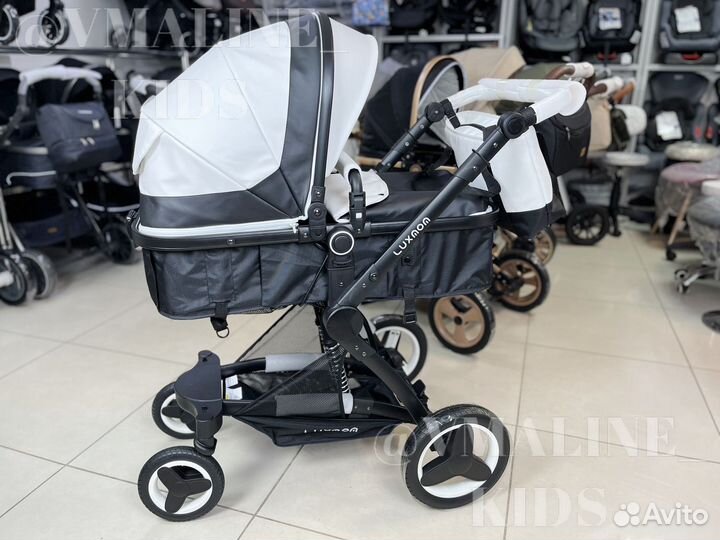 Коляска экокожа 3 в 1