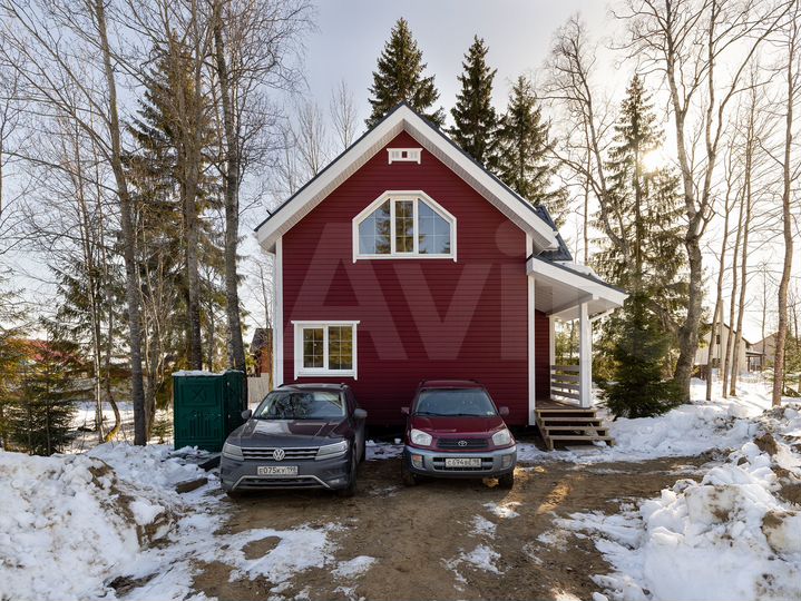 Дом 128,8 м² на участке 8 сот.