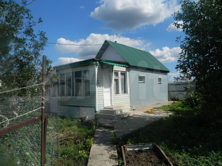 Коттедж 139 м² на участке 15 сот.