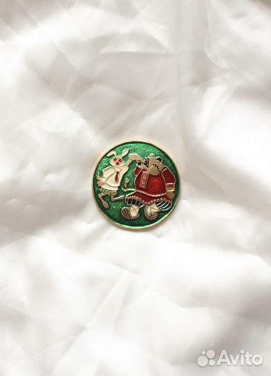 Детские советские значки