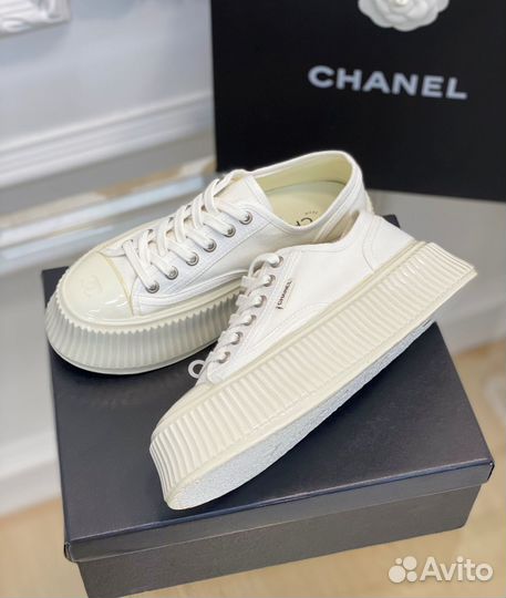 Кроссовки Chanel