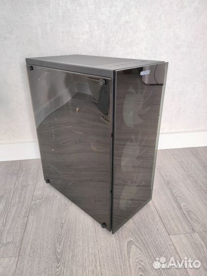 Игровой компьютер/E5 2670v4/RX580/DDR4 32GB/SSD512