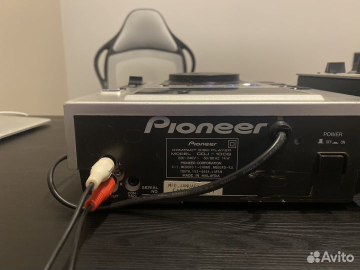 Комплект Dj Pioneer CDG-100S + Behringer vmx 200