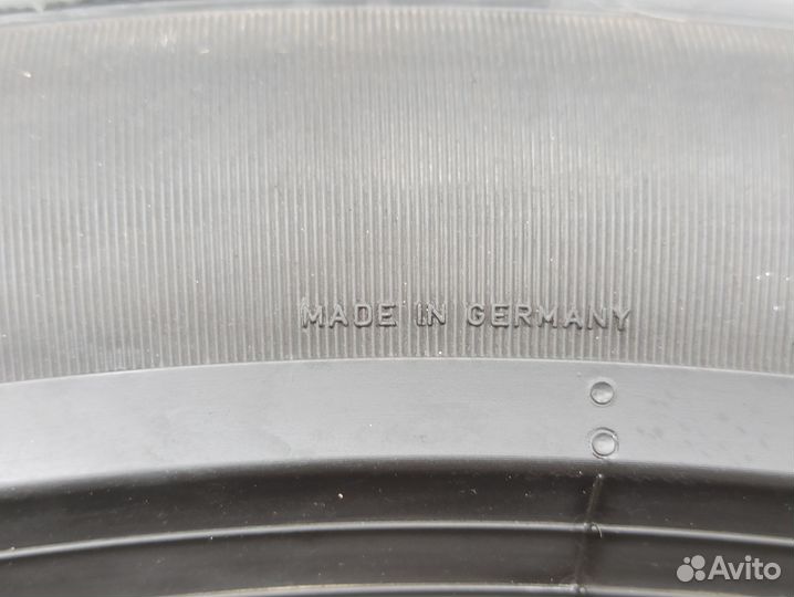 Pirelli P Zero 315/35 R21 111Y