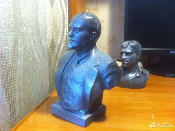 Бюст Высоцкого В.С