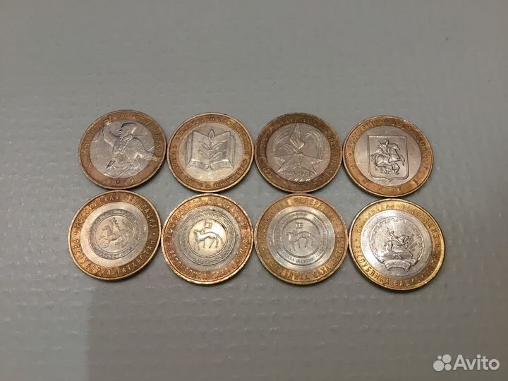 Коллекционные юбилейные монеты биметалл