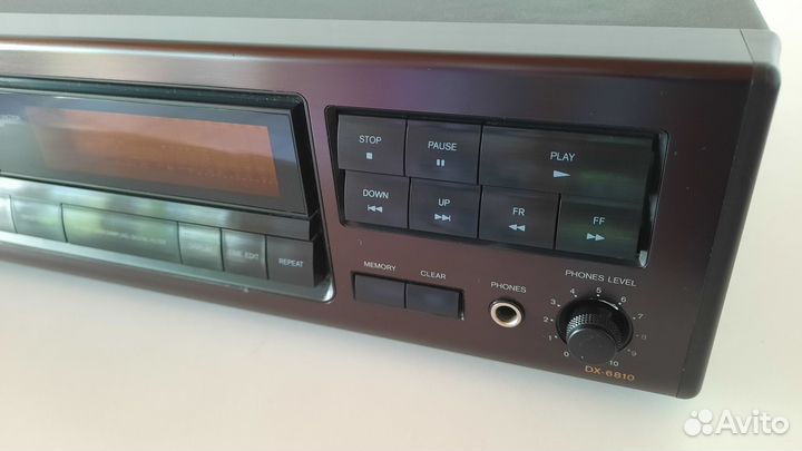 CD проигрыватель onkyo DX-6810