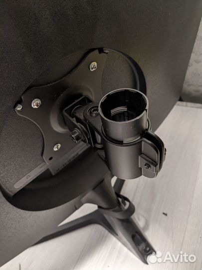 Монитор Samsung 28 дюймов IPS 4К