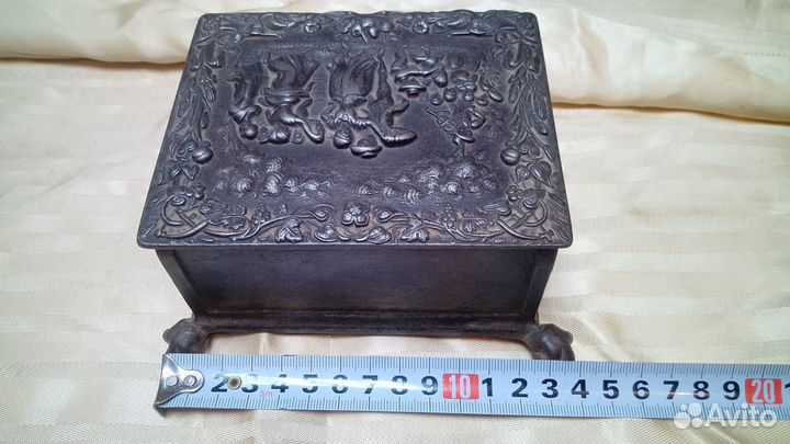 Царская чугунная шкатулка