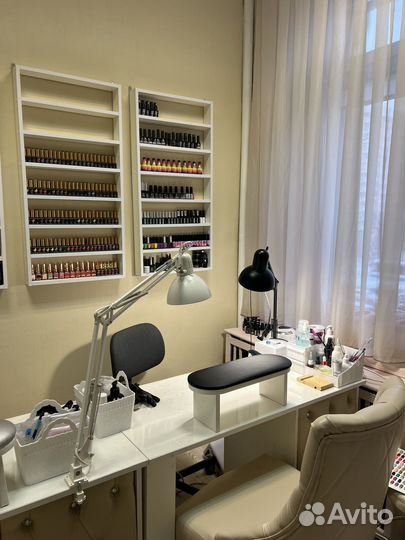 Аренда рабочего места мастера маникюра