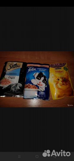 Продам сухие и влажные корма для кошек