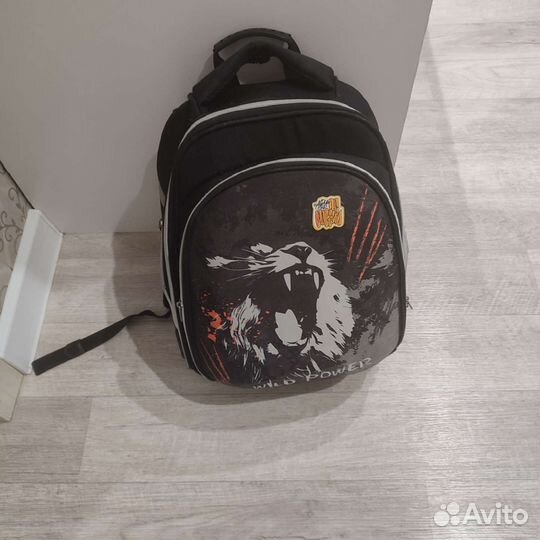 Рюкзак школьный для мальчика с 1 по 4 класс
