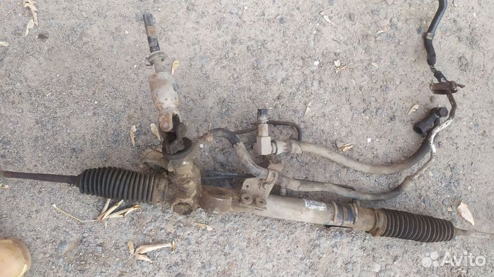 Рулевая рейка Nissan Almera N16