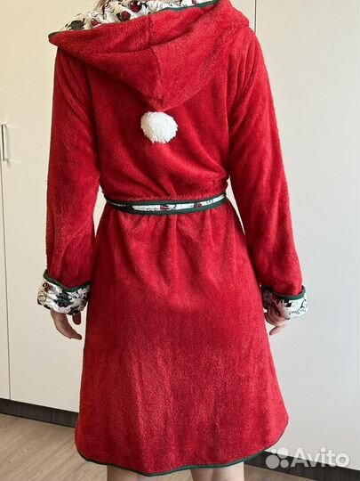 Халат махровый женский с капюшоном