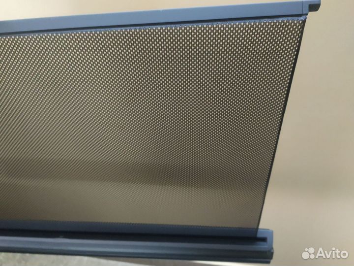 Шторка солнцезащитная задняя левая vw T5